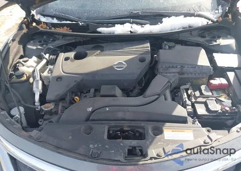 2015 Nissan Altima 2.5 Sv z USA, uszkodzony, nr VIN 1N4AL3AP9FC575445